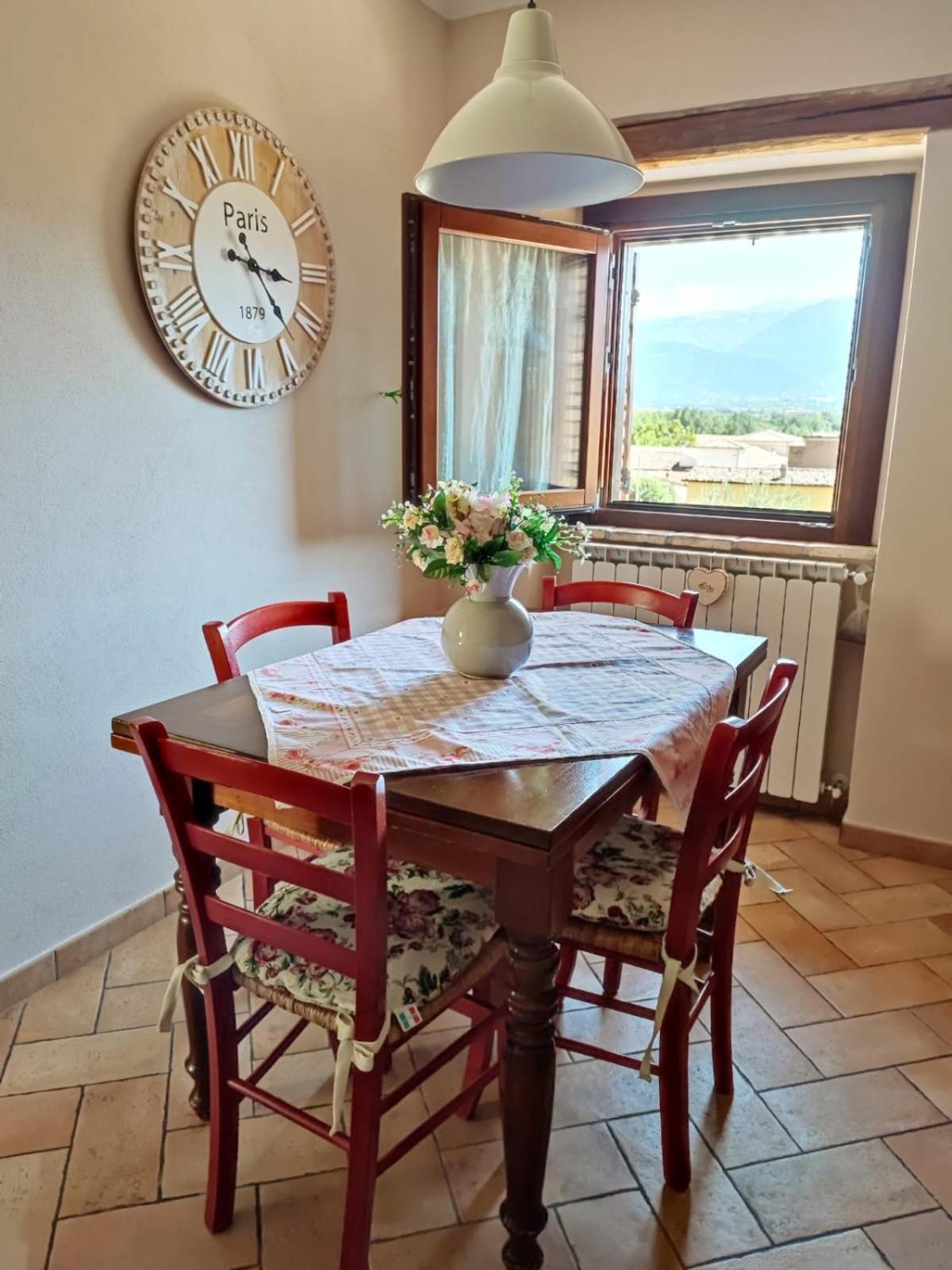 Il Bagolaro Casa Vacanze Sulmona Bagian luar foto
