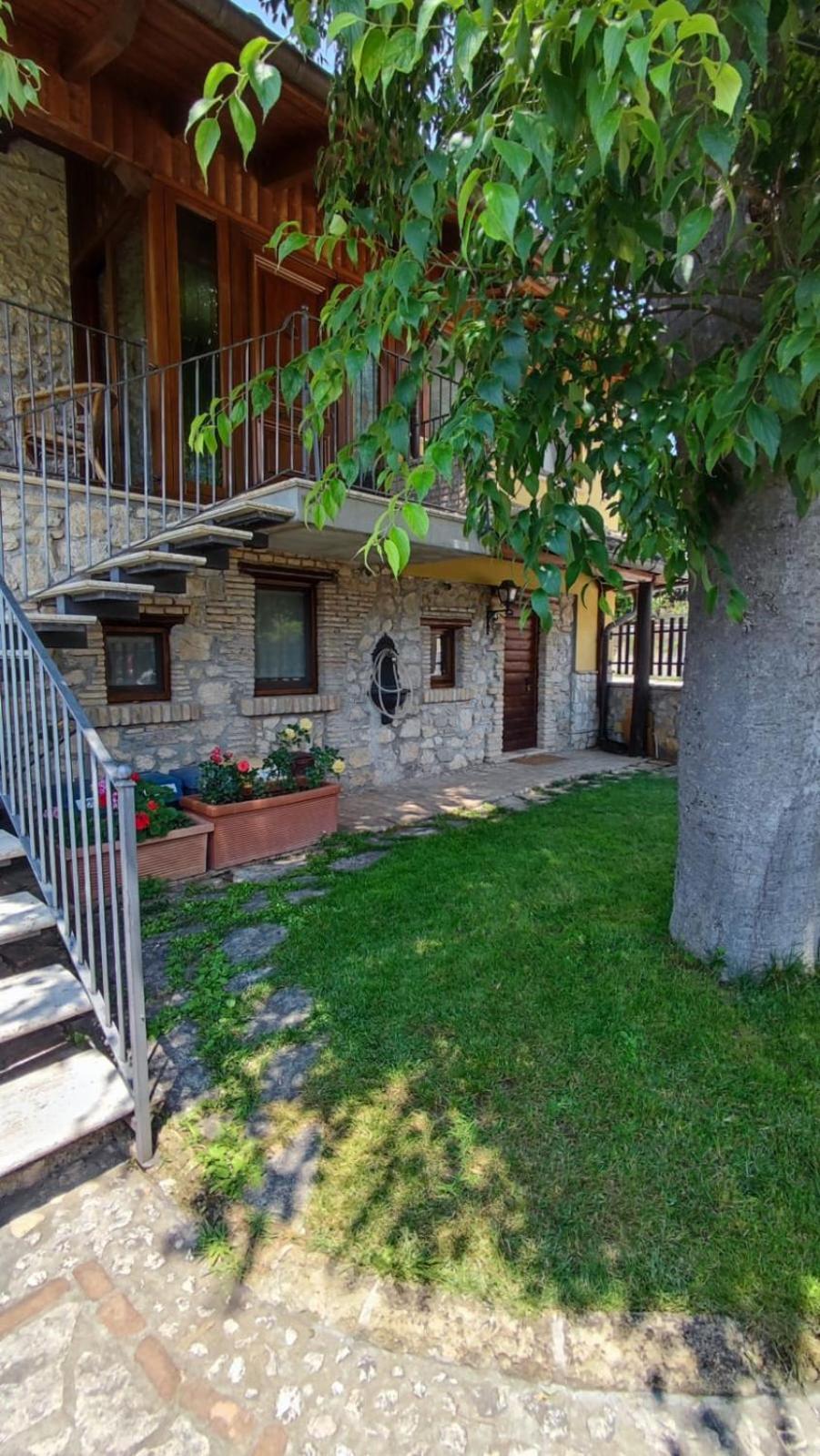 Il Bagolaro Casa Vacanze Sulmona Bagian luar foto